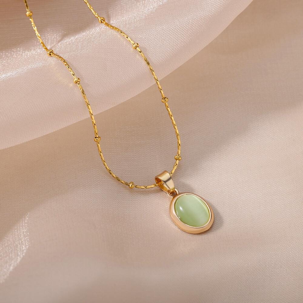 Oval Opal Pendant Necklace – Gold Color Stainless Steel Jewelry for Women, Elegant Gift