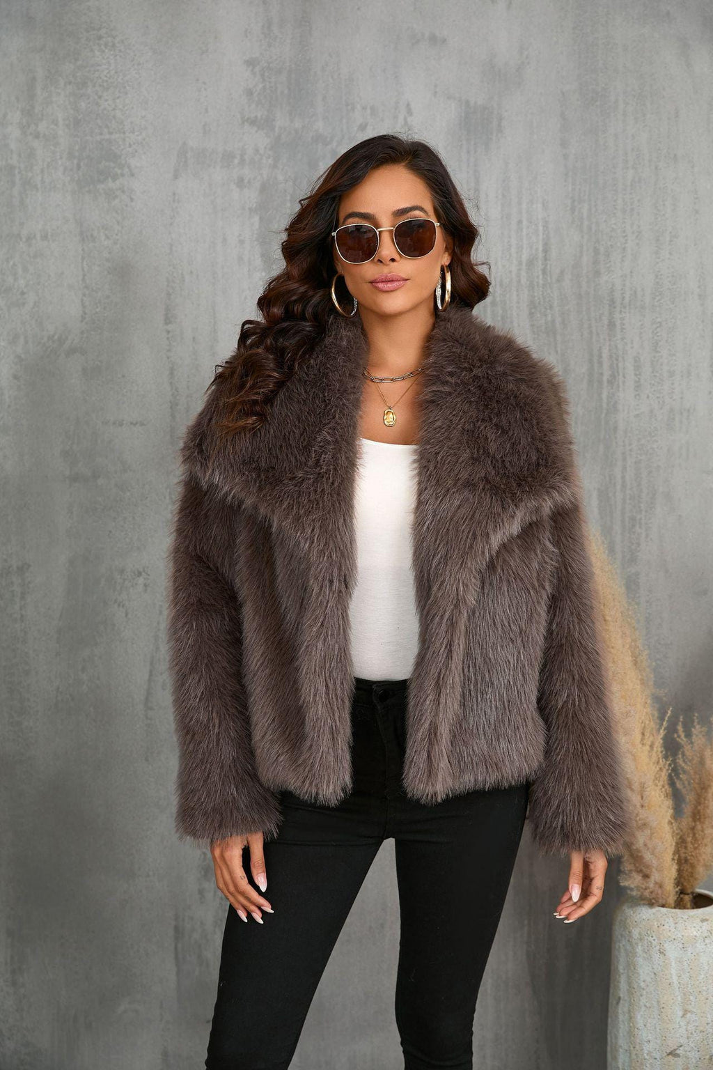 Luxury Women’s Faux Fur Jacket – Plush Soft Lapel Coat, Chic Winter Outerwear