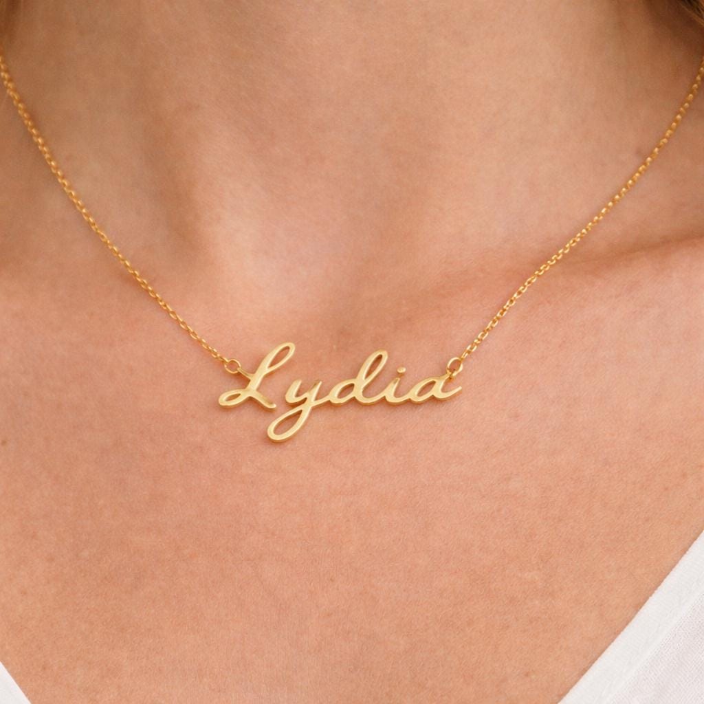 Cursive Name Necklace – Non-Tarnish Everyday Wear Personalized Jewelry