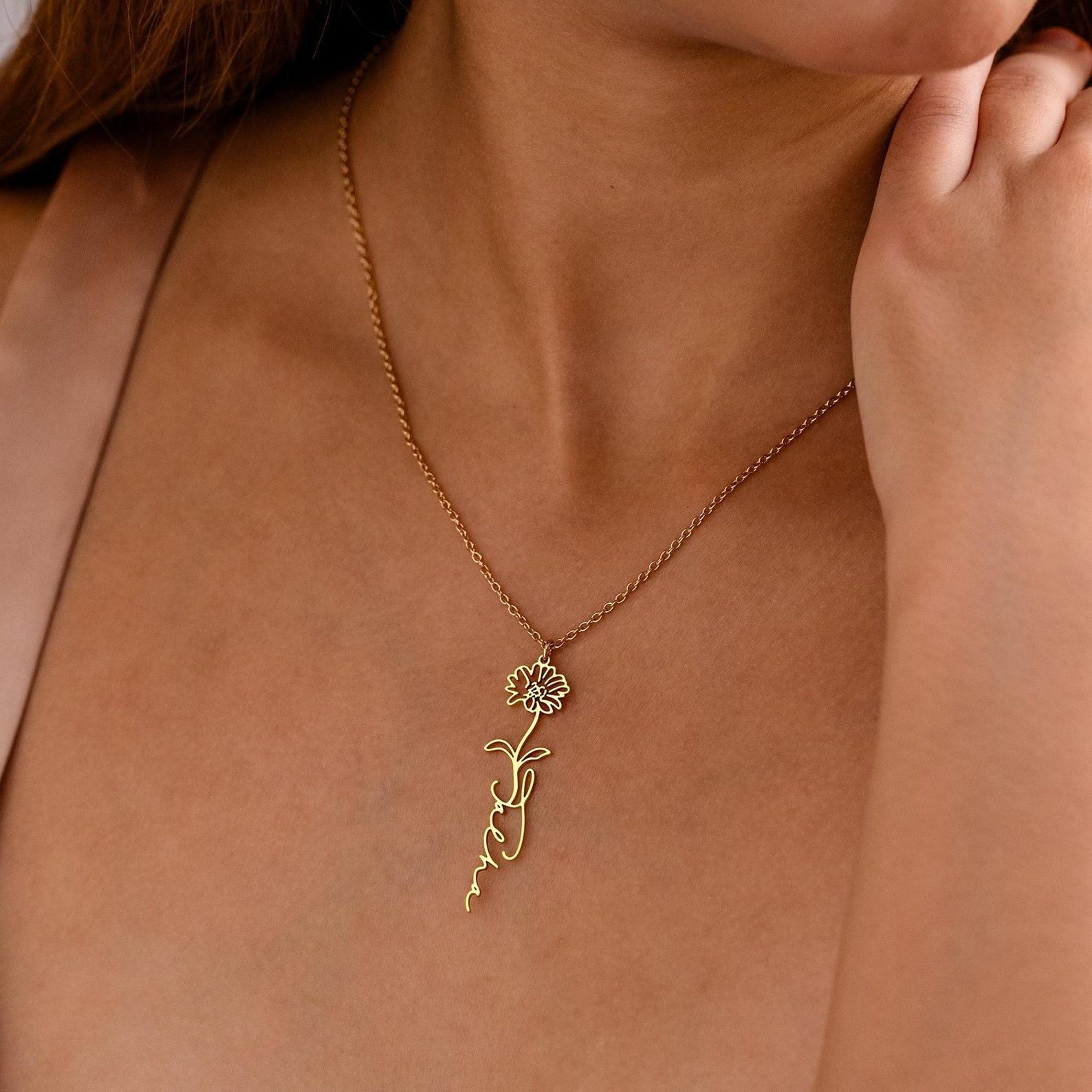 Personalized Birth Flower Necklace and Customize Name Chain Necklace Non Tarnish